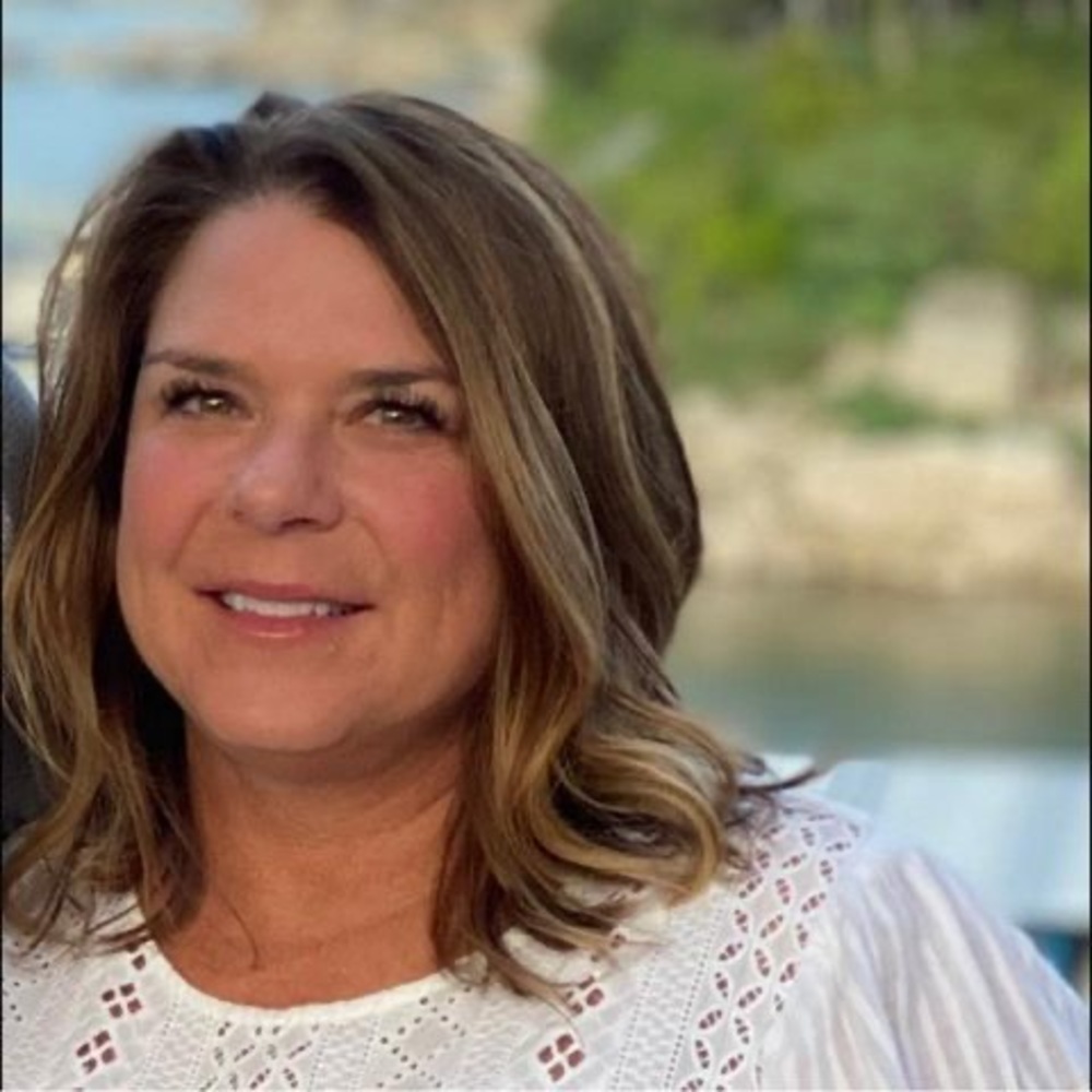 Meet your Posher, Stacy